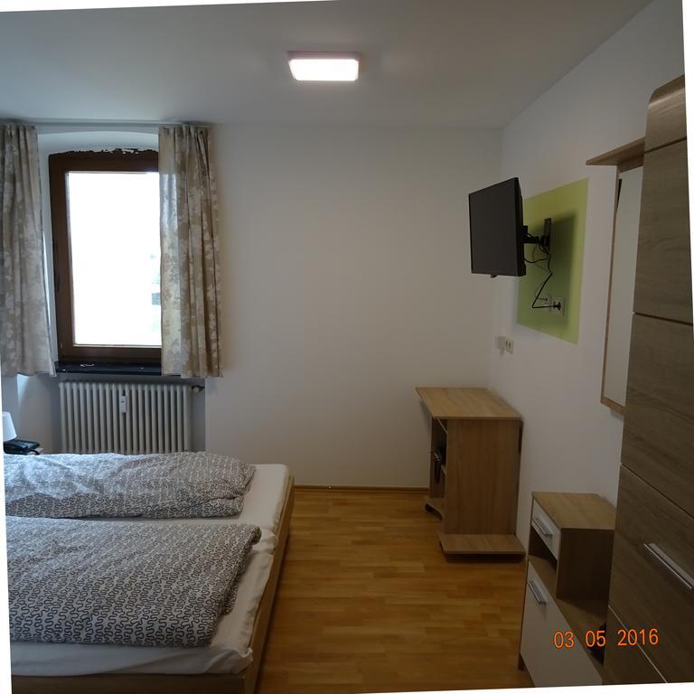Hotel Einstein Bad Krozingen Exteriör bild