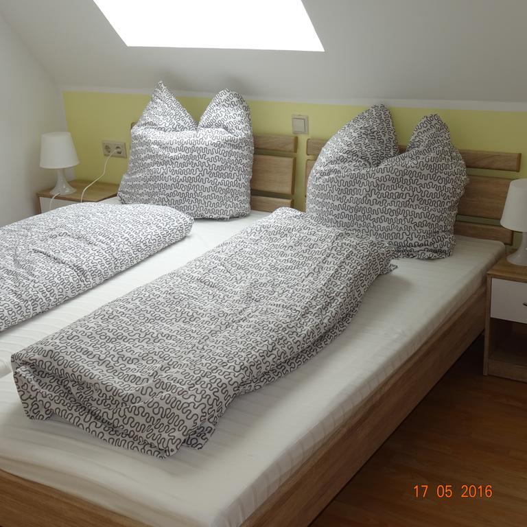 Hotel Einstein Bad Krozingen Exteriör bild
